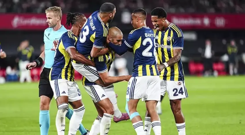 UEFA Şampiyonlar Ligi 3. Eleme Turu rövanş maçında Fenerbahçe, Feyenoord