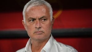 Fenerbahçe'de Mourinho depremi: Benfica maçı öncesi ortalığı karıştırdı ve takımın