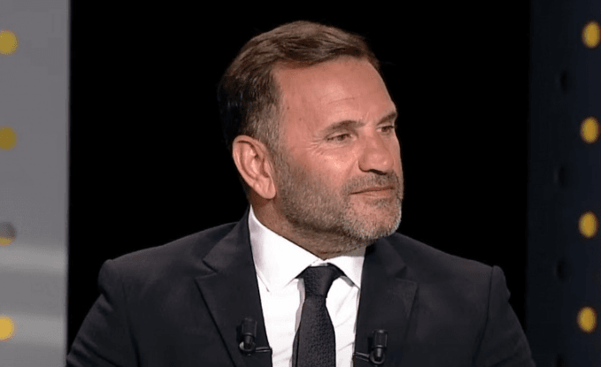 Okan Buruk'tan beklenen kaleci açıklaması: takımın geleceğini şekillendirecek kritik açıklama