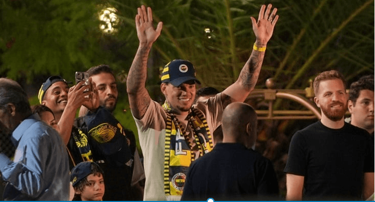 Ederson Fenerbahçe’de Ederson için yapılan görüşmeler başladı: transfer süreci, potansiyel seçenekler ve