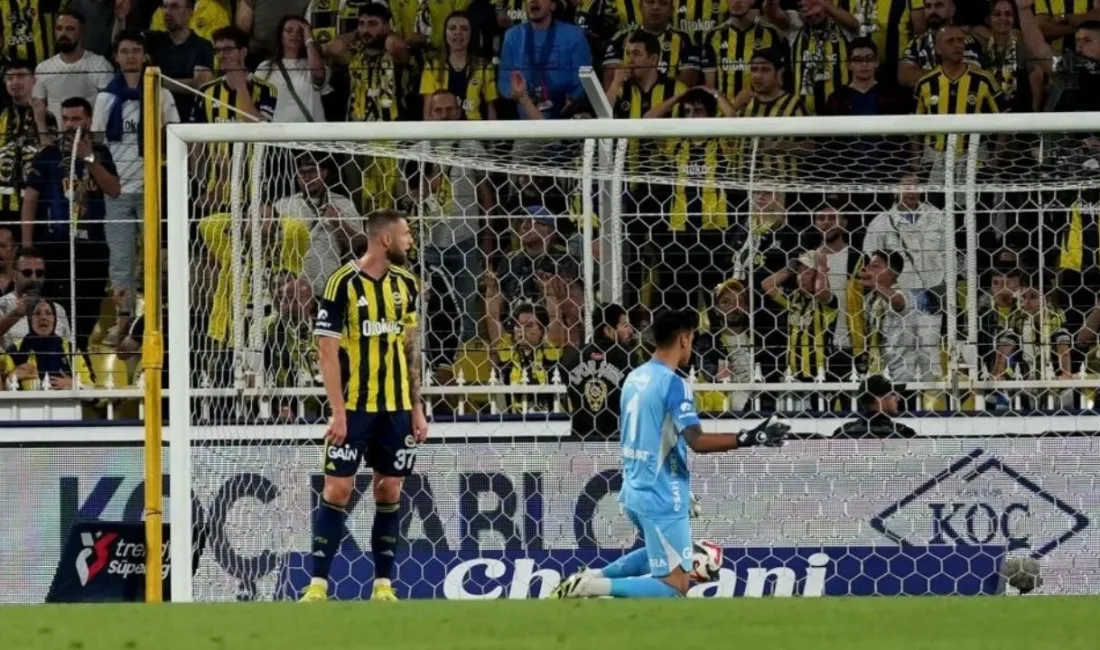 Süper Lig’in 1. hafta erteleme maçında Fenerbahçe, Alanyaspor ile karşı