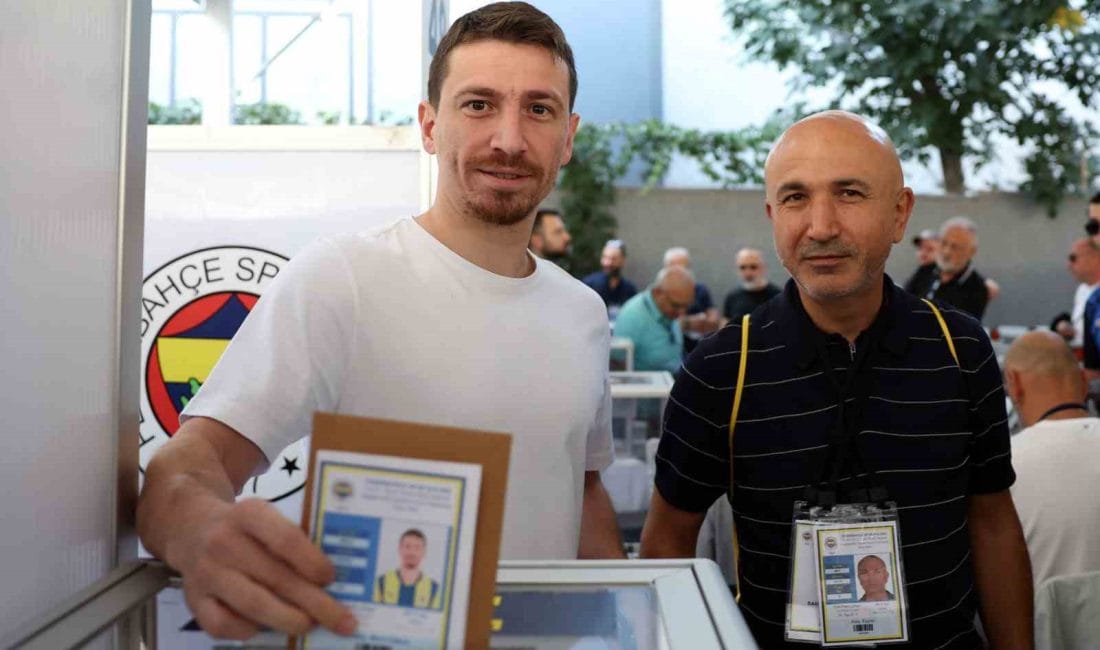 Fenerbahçe’de Olağanüstü Genel Kurul Sonuçlandı Fenerbahçe’de düzenlenen olağanüstü genel kurul,