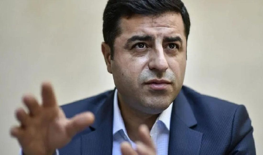 AİHM’nin Selahattin Demirtaş Kararı: Tahliye Çağrısı ve Türkiye’nin 8 Ekim Süreci Avrupa İnsan Hakları Mahkemesi (AİHM), Edirne F Tipi Cezaevi’nde tutuklu