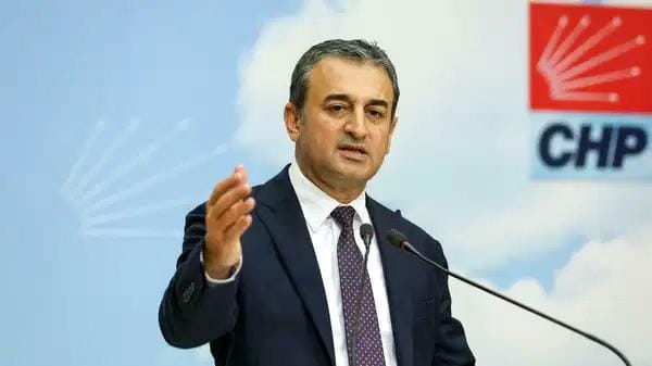 CHP Genel Başkan Yardımcısı Burhanettin Bulut, yaptığı yazılı açıklamada, Anayasa