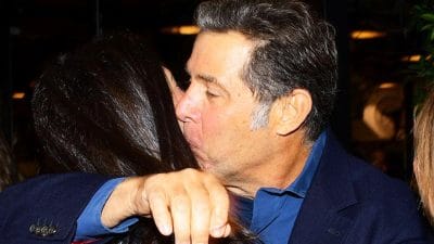 Ayşe Boyner ve Metin Anter’in Mutluluğu Ayşe Boyner ve Metin Anter Çifti Mutluluktan Uçuyor Boyner Holding