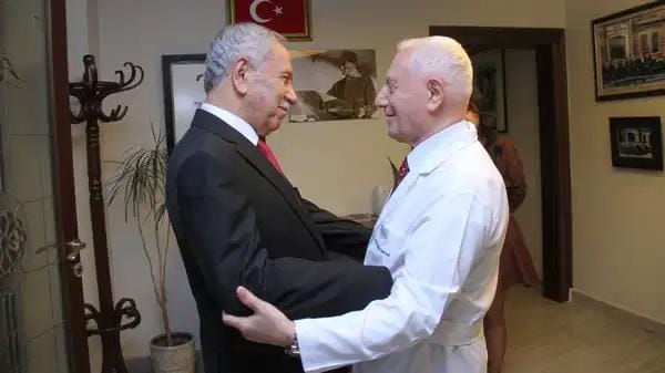 Eski TBMM Başkanı ve Başbakan Yardımcısı Bülent Arınç, Başkent Üniversitesi