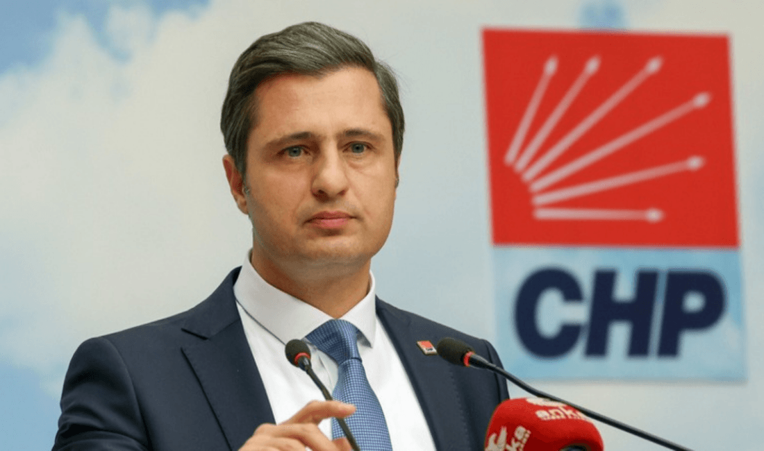 CHP Sözcüsü Deniz Yücel’den AKP ve Erdoğan’a Sert Eleştiriler: ‘Filistin’in Onuruna Sahip Çıkın’ AKP Sözcüsü Ömer Çelik, CHP Genel Başkanı Özgür Özel’in grup