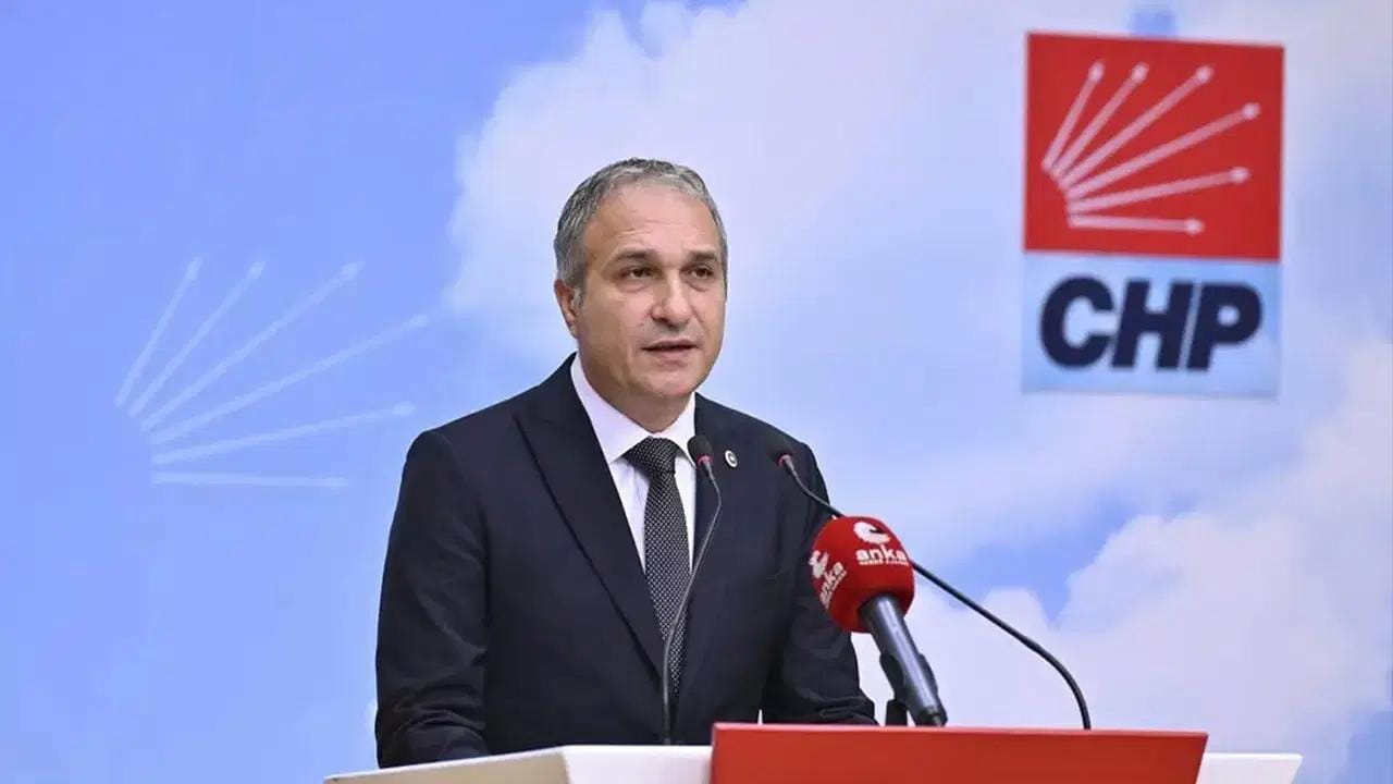CHP Genel Başkan Yardımcısı Suat Özçağdaş, Milli Eğitim Bakanlığı üzerinden