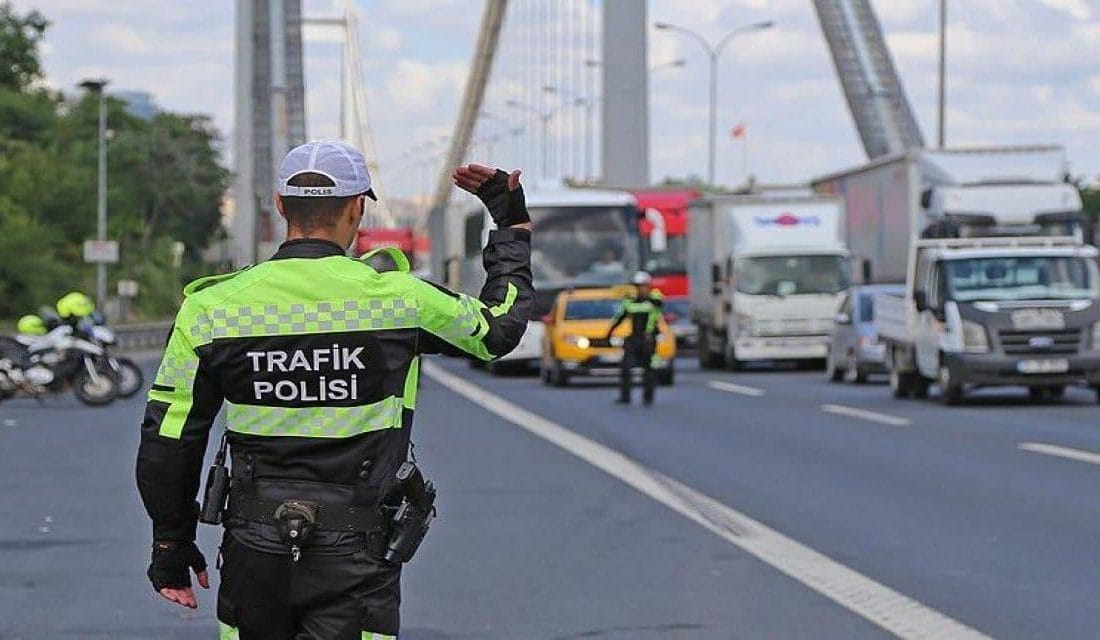 Trafik Cezalarında Yeni Düzenleme Meclis Gündeminde Meclis gündeminde trafik cezalarını