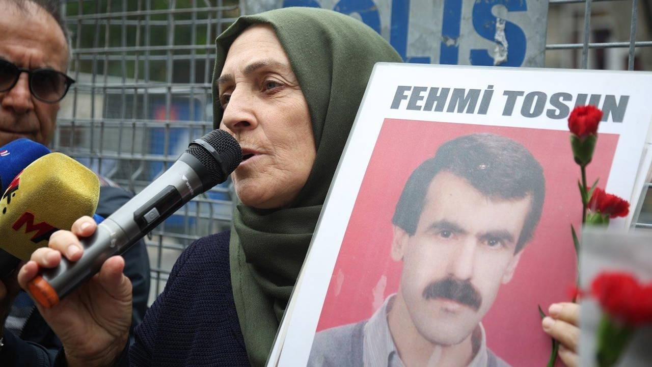 Yaklaşık otuz yıldır Galatasaray Meydanı’nda kayıplarının izini süren Cumartesi Anneleri,