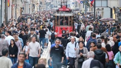 DİSK-AR: Türkiye’de Geniş Tanımlı İşsizlik Hızla Yükseliyor DİSK Araştırma Merkezi