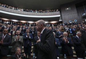 Son günlerde AKP kulislerinde yoğun biçimde tartışılan konuların başında, yeni