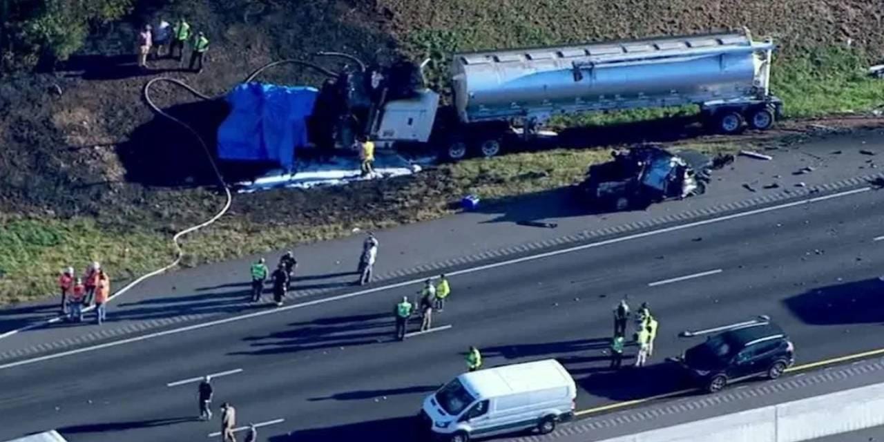 ABD’nin Georgia eyaletinde, Atlanta yönüne giden otoyolda meydana gelen feci