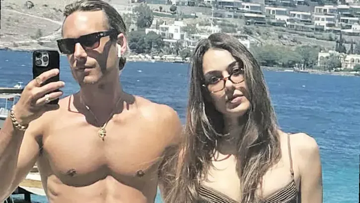Dilan Çiçek Deniz Ayrılık Açıklaması Yaklaşık iki yıldır aşk yaşayan
