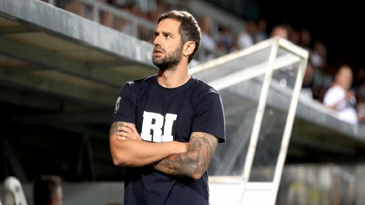 Süper Lig ekiplerinden Zecorner Kayserispor, 2025-2026 sezonu öncesinde teknik direktörlük