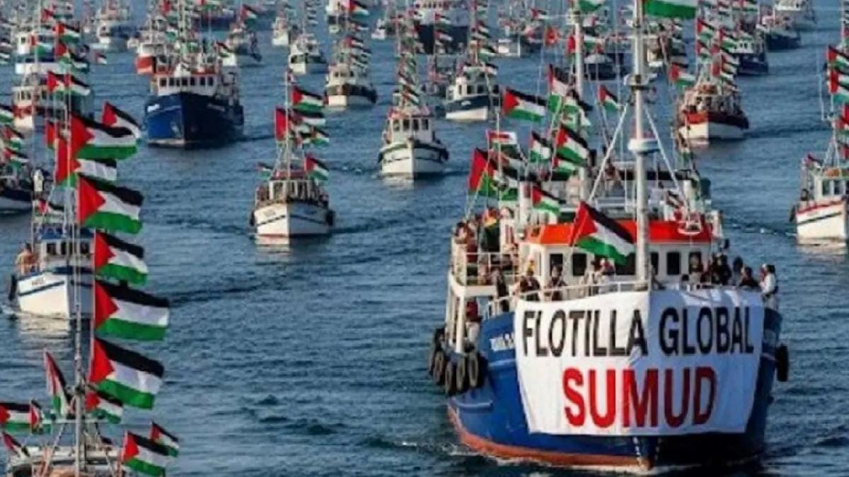 Gazze’ye insani yardım götürmek amacıyla yola çıkan Küresel Sumud Filosu,