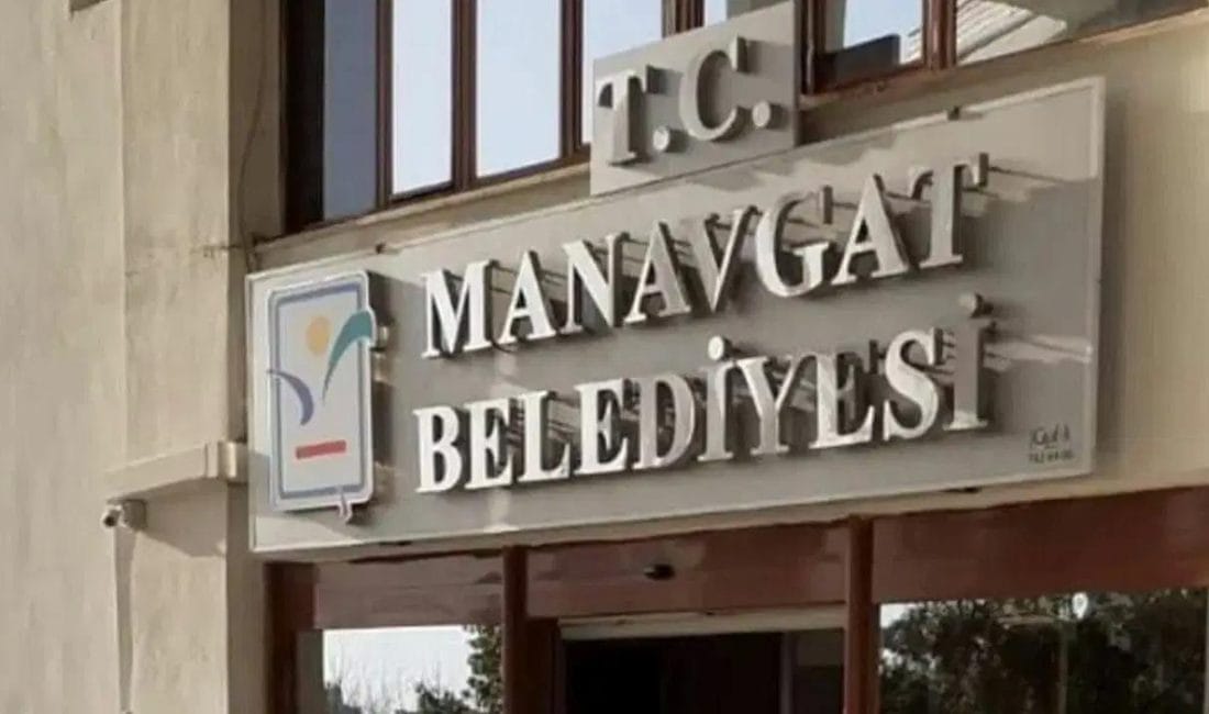 Antalya’nın Manavgat ilçesinde yürütülen geniş çaplı soruşturmada, belediyenin önceki dönemine