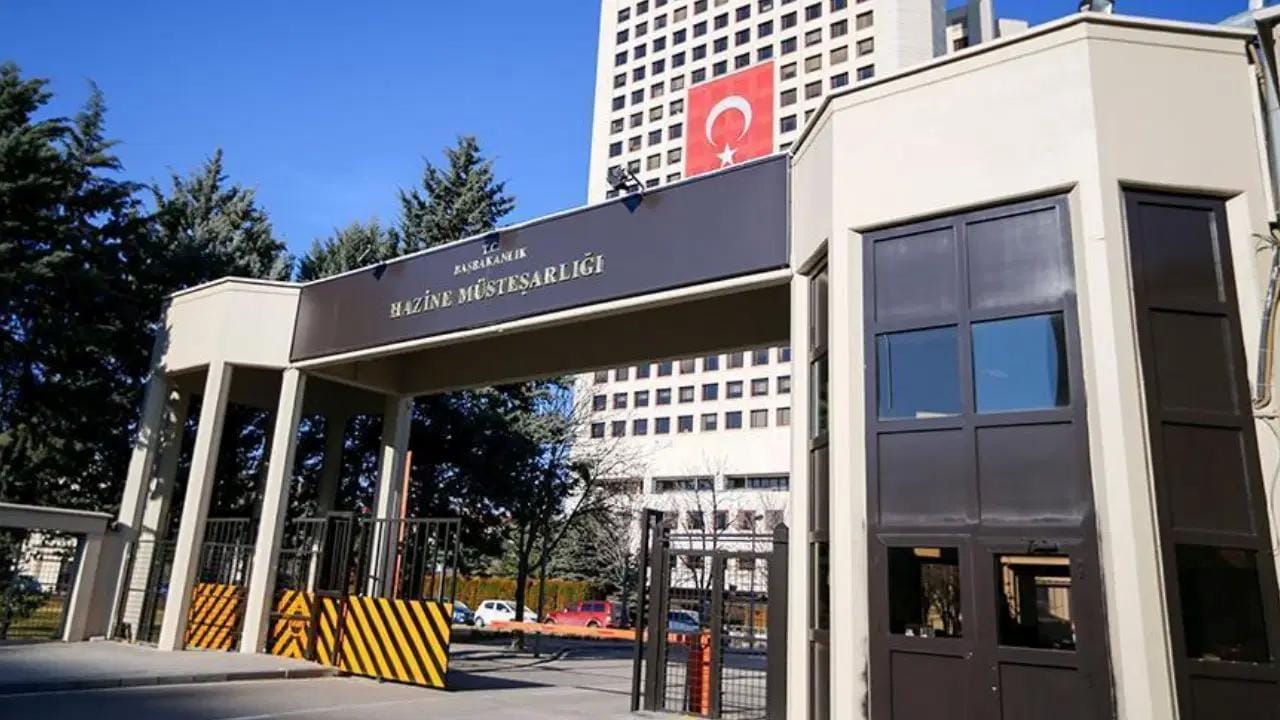 AKP’li Şamil Tayyar, önerilen düzenlemeye ilişkin uyarılarında, mahkeme ve MASAK