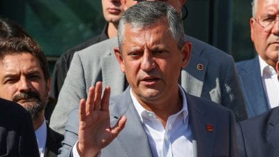 CHP Genel Başkanı Özgür Özel, Silivri Cezaevi’nde Ekrem İmamoğlu ile