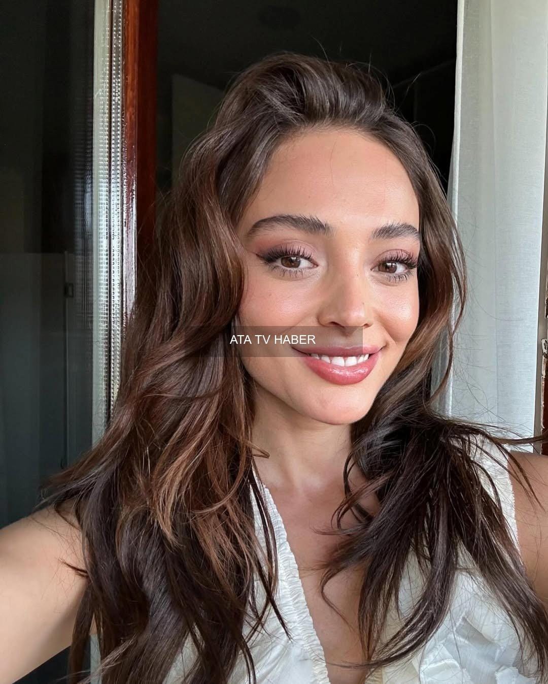 Rabia Soytürk ve Lucas Torreira Aşk İddiası