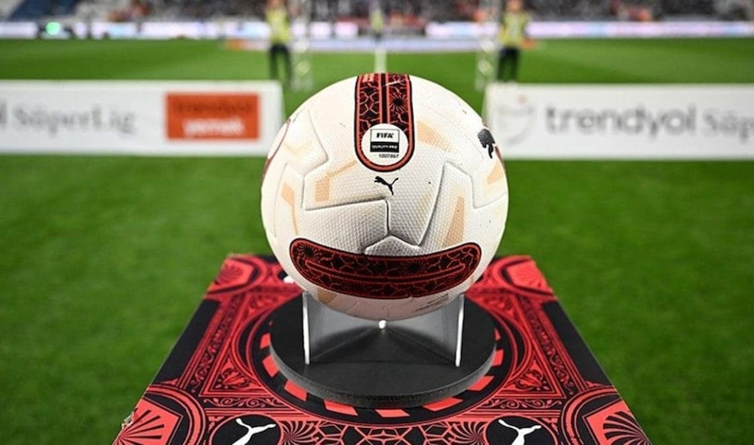 TFF’de Bahis İddiaları Gündemde Türk futbolu güne “Bahis Skandalı” ile başladı. TFF Başkanı İbrahim