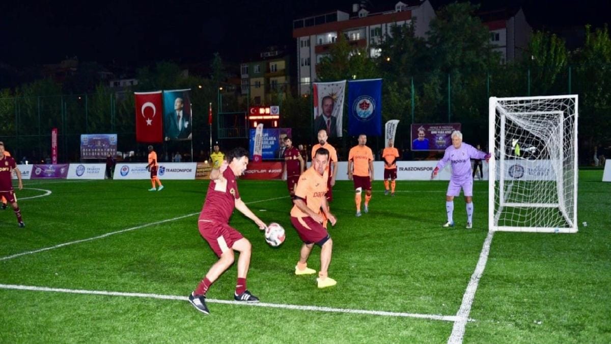 Trabzon’da Emir Yuşa Atıcı Anısına ‘Efsanelerle Yeniden’ Turnuvası Başladı Trabzon’da