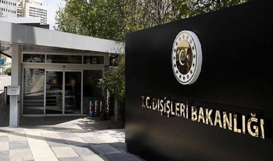 Türkiye, Özgürlük Filosu’na Yapılan İsrail Müdahalesine Sert Tepki Gösterdi Dışişleri Bakanlığı, Gazze’ye insani yardım ulaştırmak amacıyla yola çıkan Özgürlük