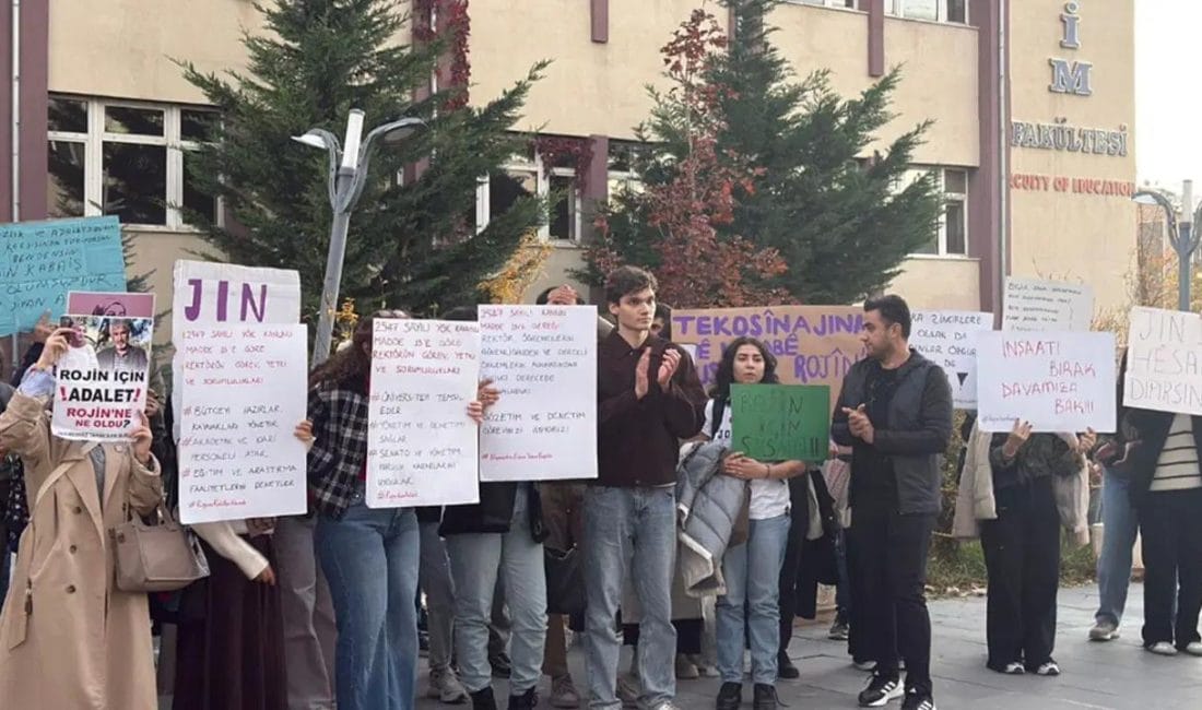 Van YYÜ Öğrencilerinden Rojin Kabaiş İçin Kampüste Süren Eylem ve CHP Desteği Van Yüzüncü Yıl Üniversitesi kampüsünde 16 gündür devam eden oturma