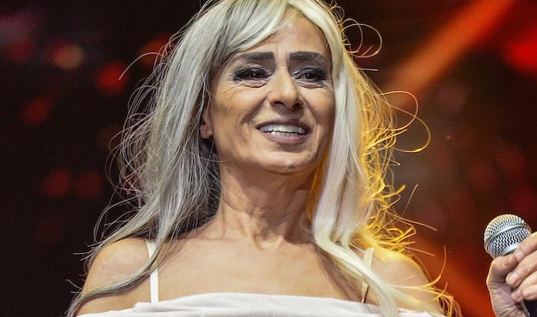 Tilbe’ye “Hayatınızın film olmasını ister misiniz?” sorusu yöneltildi. Ancak sanatçı,