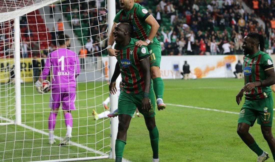 Amed Sportif Faaliyetler’i Diagne galibiyete taşıdı Amed Sportif Faaliyetler, Hatayspor’u 2-1 Yendi — Diyarbakır’da Heyecanlı Mücadele