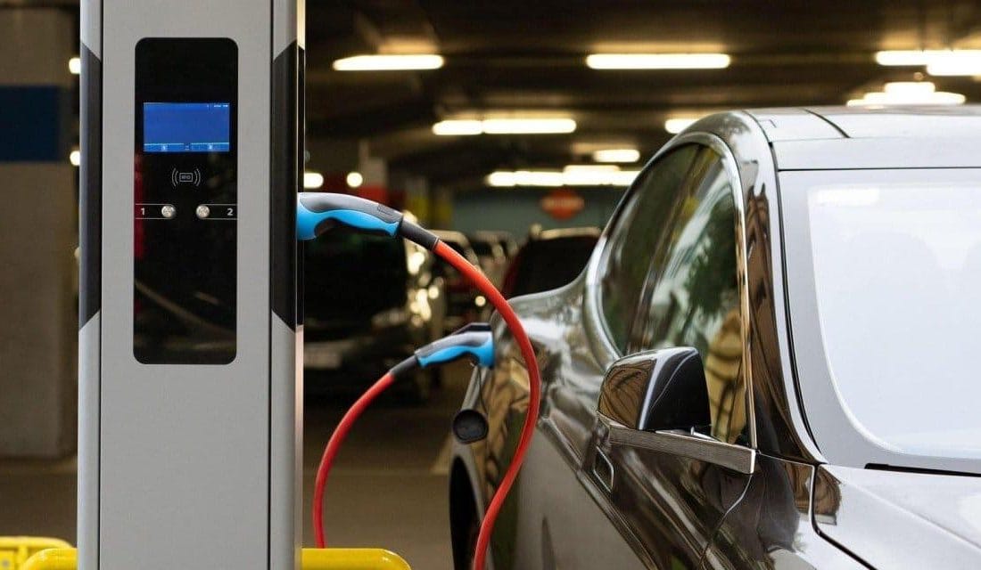 Artık otomobil hırsızları zengin olamayacak: “Mavi bomba” devrede Şarj Altyapısında Artan Tehdit: Kablo Hırsızlığına Karşı Yeni Koruma ve