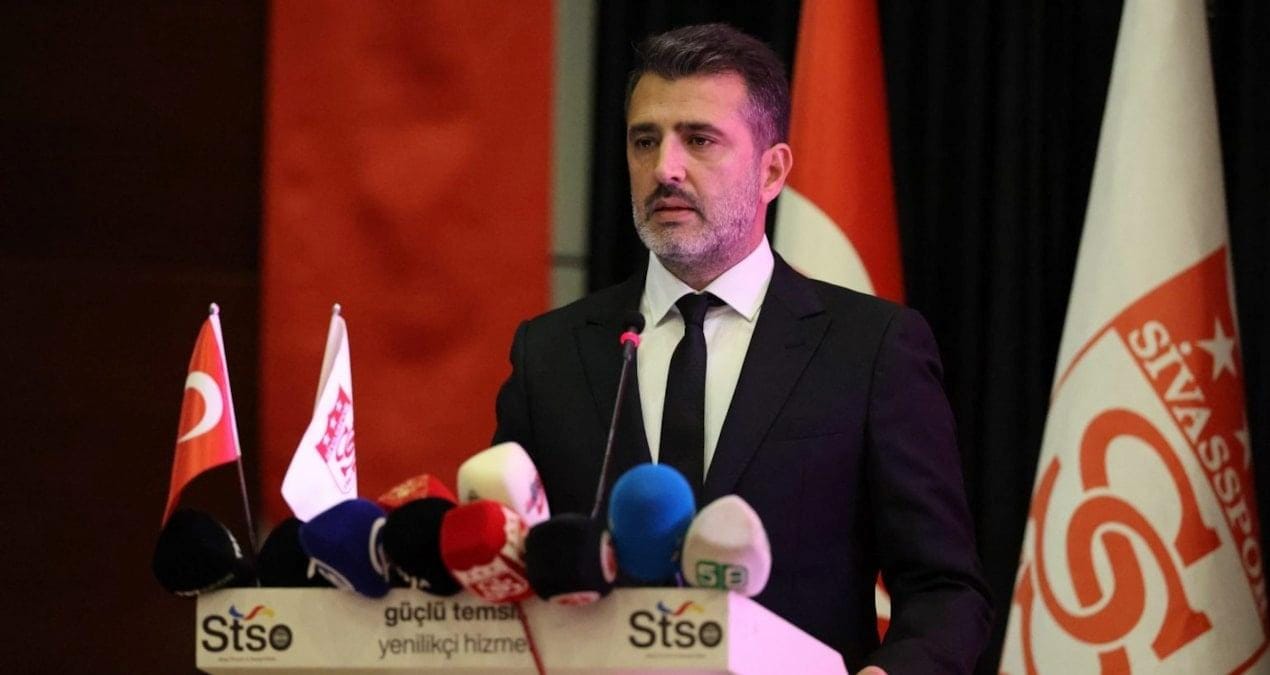 Gökhan Karagöl, Sivasspor Başkanlığından Ayrıldı Değerli Sivasspor camiasına, taraftarlarımıza ve