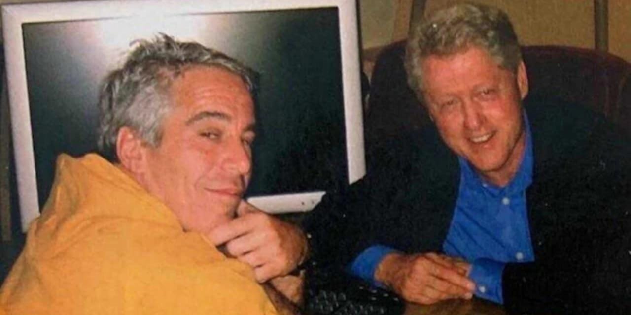 Trump, Epstein Dosyasındaki İddialara Yanıt Verdi ABD Başkanı Donald Trump,