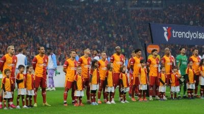 Galatasaray evinde Trabzonspor ile golsüz eşit kaldı Galatasaray, Süper Lig’in