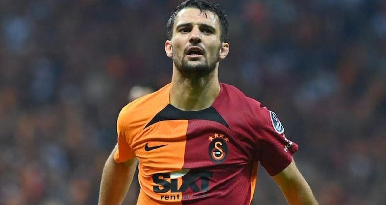 Leo Dubois Futbolu Bıraktığını Açıkladı Türkiye’de Galatasaray, Başakşehir ve Eyüpspor