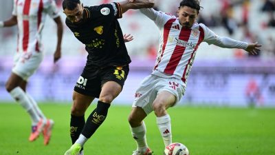 Göztepe Antalyaspor deplasmanında ikinci yarı açıldı Antalyaspor Evinde Göztepe’ye 2-1 Yenildi Hesap.com Antalyaspor, Süper Lig’in 14’üncü