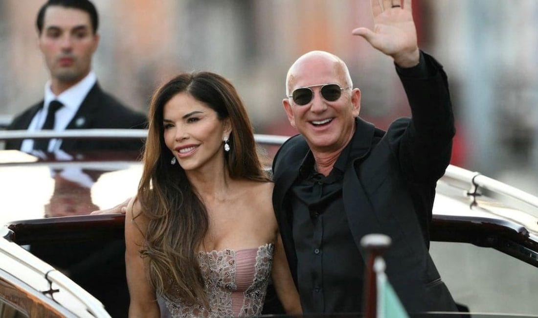 Bezos ve Teknoloji Liderleri: Ağır Sanayi ve Veri Merkezlerini Dünyadan