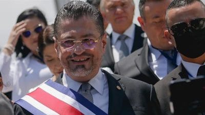 Kosta Rika Cumhurbaşkanlığı Sarayı’nda düzenlenen özel törende Türkiye Cumhuriyeti’nin 102.