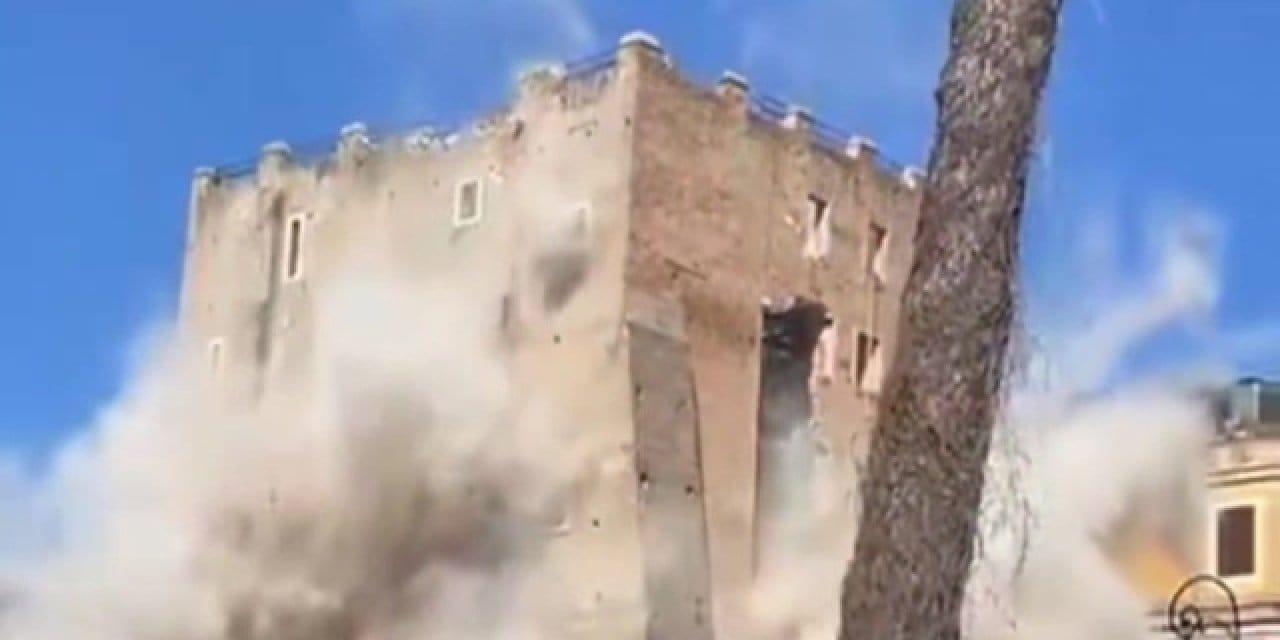 Torre dei Conti Restorasyonunda İki Ayrı Çökme ve Zorlu Kurtarma