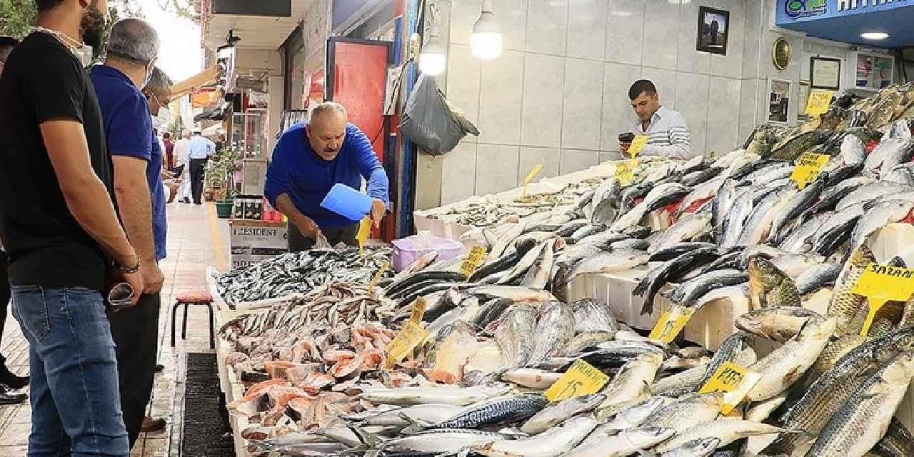 Ortahisar Balık Pazarında Hamsi Bolluğu: Fiyatlar ve Balıkçıların Değerlendirmesi Ortahisar