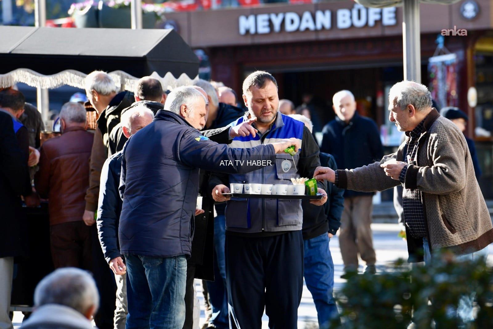 Ortahisar Belediyesi'nden 'Çaylar Bizden' ile Ücretsiz Çay ve Kek İkramı