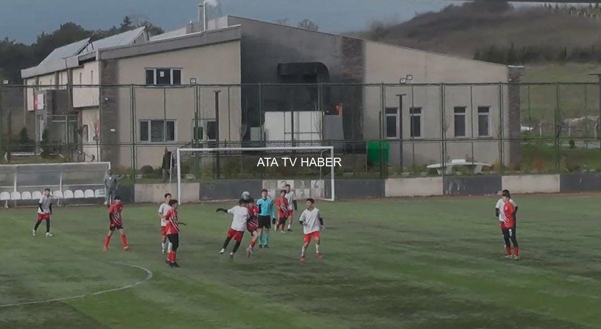 İstanbul Amatör Liginde Sağlık Hizmeti Yokluğu Tartışması: U15 Maçında Kafa Darbesi Endişe Yarattı