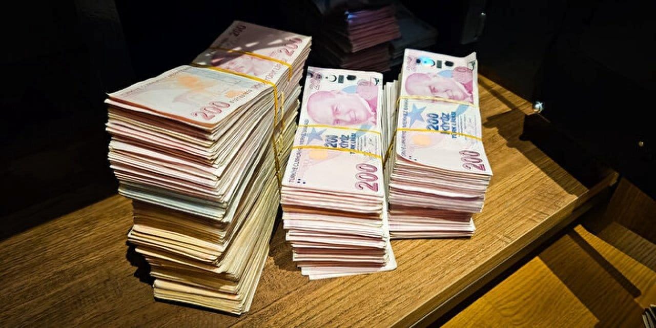 bankalar-birer-birer-acikladi-faizsiz-kredide-tutar-90-bin-tlye-dayandi-MJC5YhPL.jpg