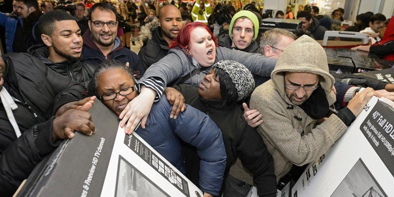 black-fridayde-86-milyar-dolar-harcandi-bazi-urunler-var-ki-havada-kapisildi-mUyuJVB6.jpg