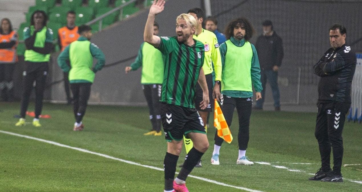 Caner Erkin: Sakaryaspor İçin Sorumlulukla Mücadeleye Devam Bu sezon Sakaryaspor