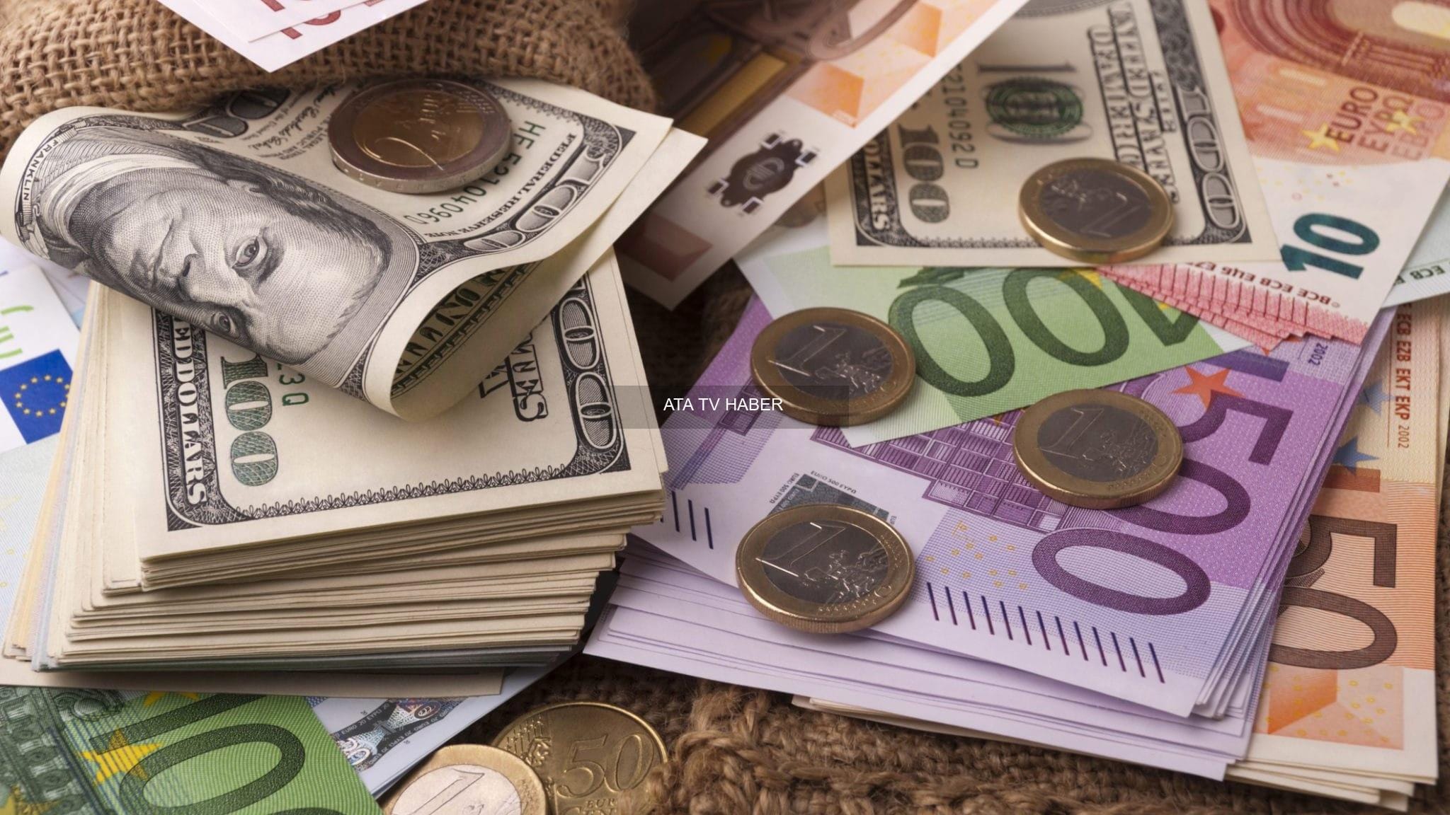Döviz Piyasalarında Hareketlilik: Euro Rekor Seviyeden Geri Çekiliyor, Dolar Yükselişte