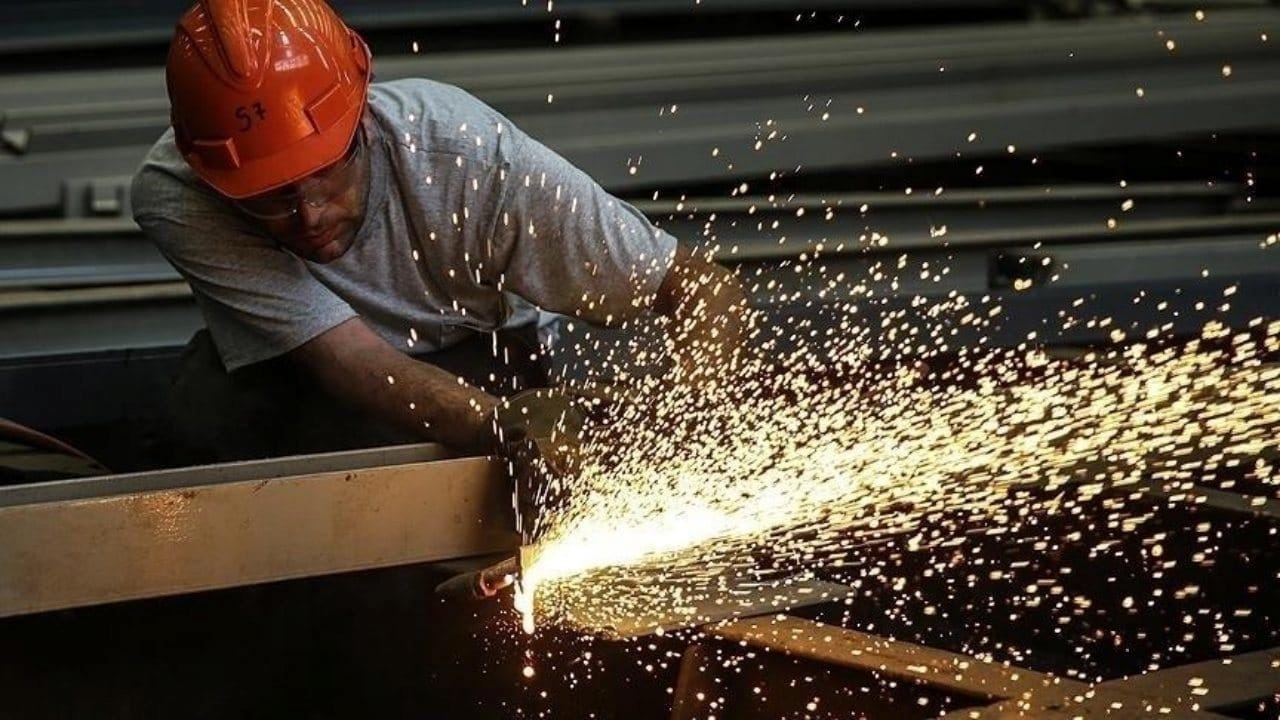 TCMB Aralık 2025: Reel Kesim Güven Endeksi Hafif Yükseldi, Sipariş