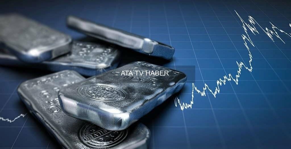 Gümüşün Yükselişi Sürüyor: 2025'te Rekor Kıran 'Fakirin Altını' ve Arz Sıkıntısı
