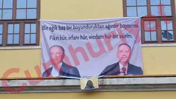 Galatasaraylılar Derneği Geleneksel Kış Pilav Günü'nde Tartışmalı Pankart