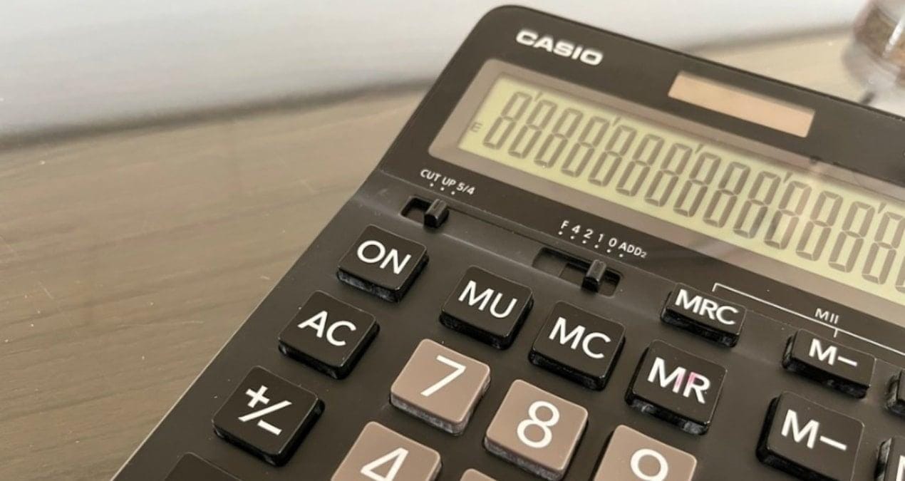 matematikte-sinifta-kaldilar-mutlaka-hesap-makinesi-ile-kontrol-edin-AMsBWOFe.jpg